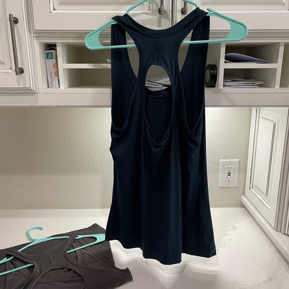 Two Athleta medium nitro tanks NWOT - Picture 5 of 5